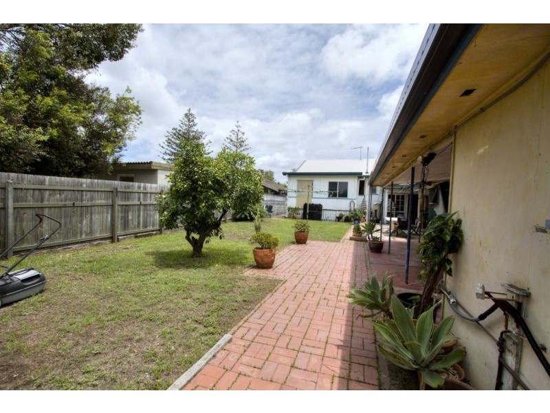 11 Savannah Street, Redcliffe QLD 4020