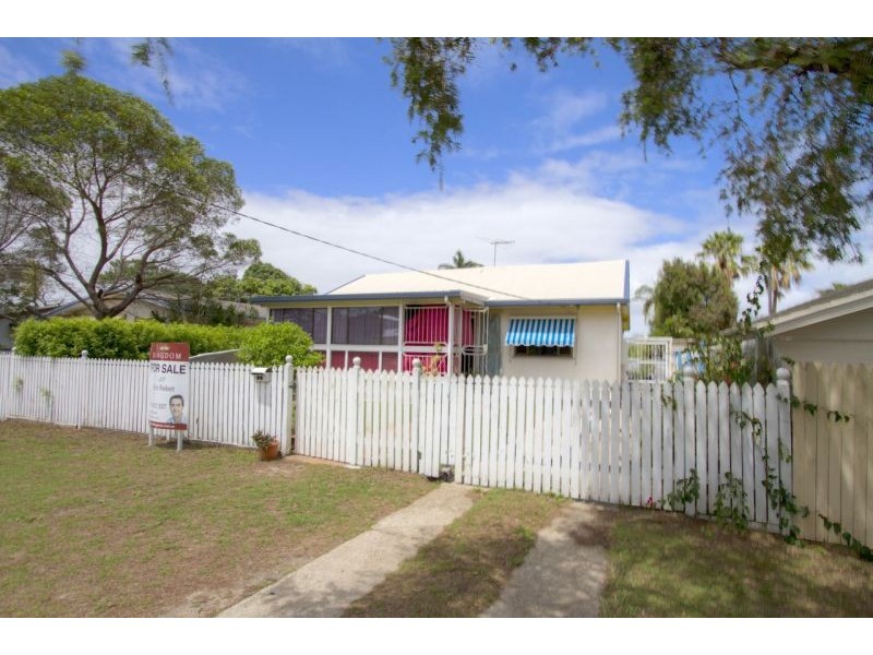 11 Savannah Street, Redcliffe QLD 4020