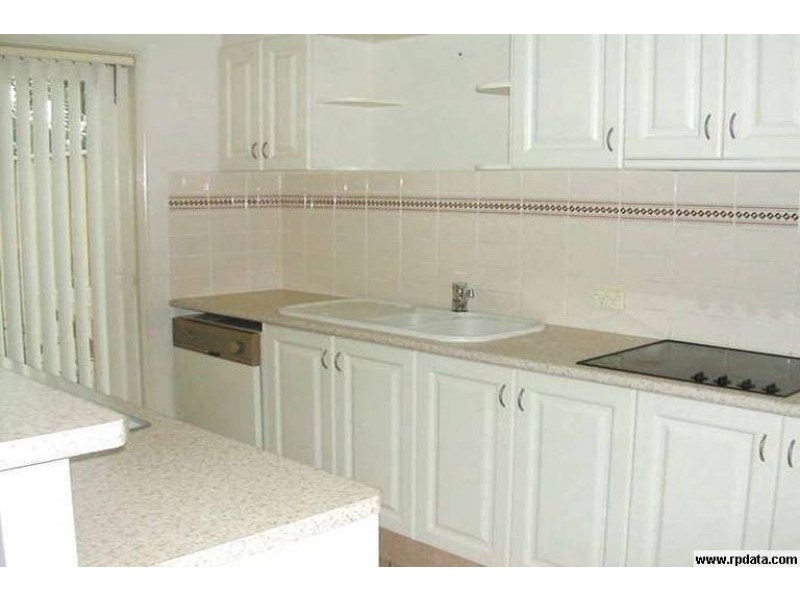 8103 Magnolia Gardens Court, Hope Island QLD 4212