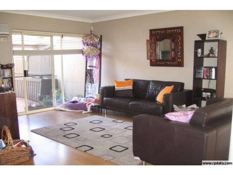 8103 Magnolia Gardens Court, Hope Island QLD 4212