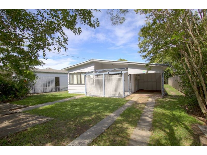 80 Thomas Street, Clontarf QLD 4019
