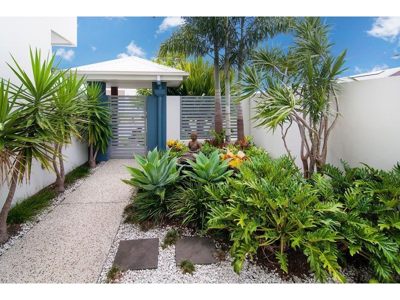 35 Harbourvue Ct, Helensvale QLD 4212