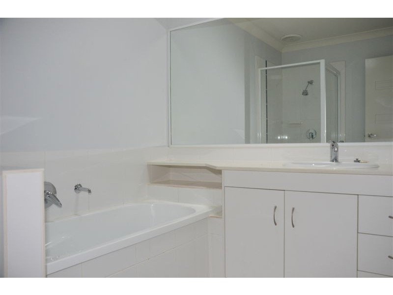 20 Santana Road, Coomera QLD 4209