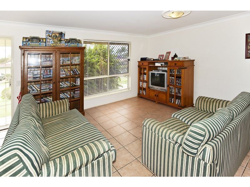 13 Shangri-La Court, Rothwell QLD 4022