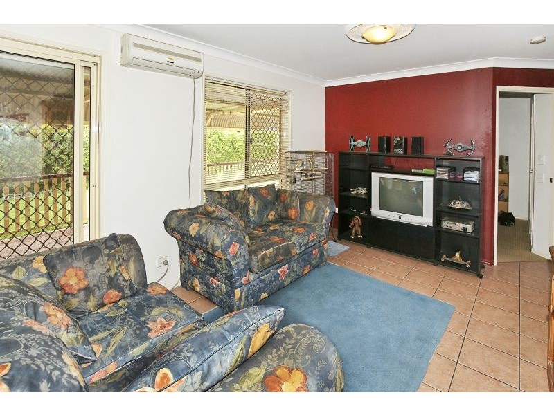 13 Shangri-La Court, Rothwell QLD 4022