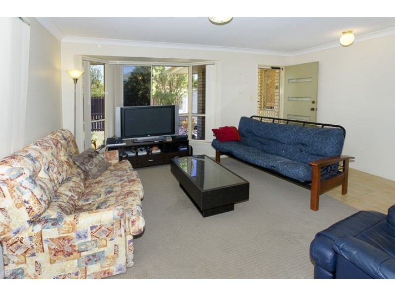 1 Camdre Court, Cleveland QLD 4163