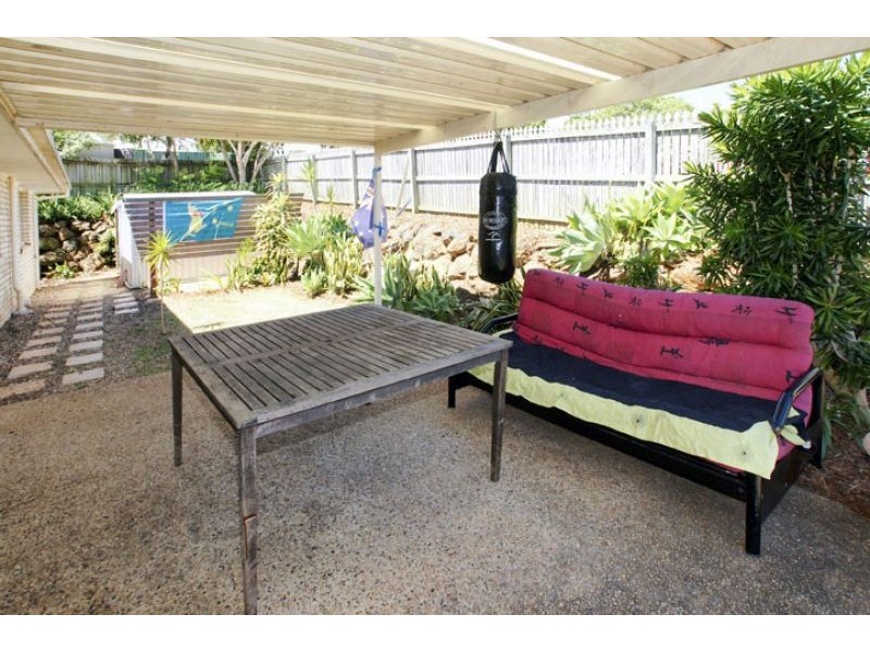 1 Camdre Court, Cleveland QLD 4163