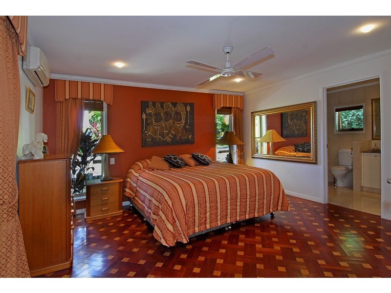 5 Isla Court, Bonogin QLD 4213