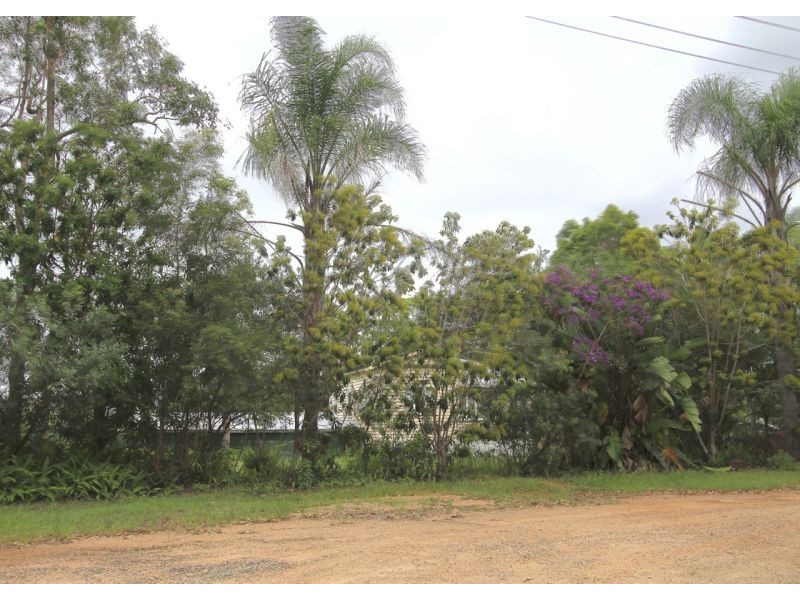 640 Bellmere Rd, Bellmere QLD 4510