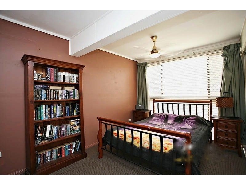 1 Grenadier Street, Bray Park QLD 4500