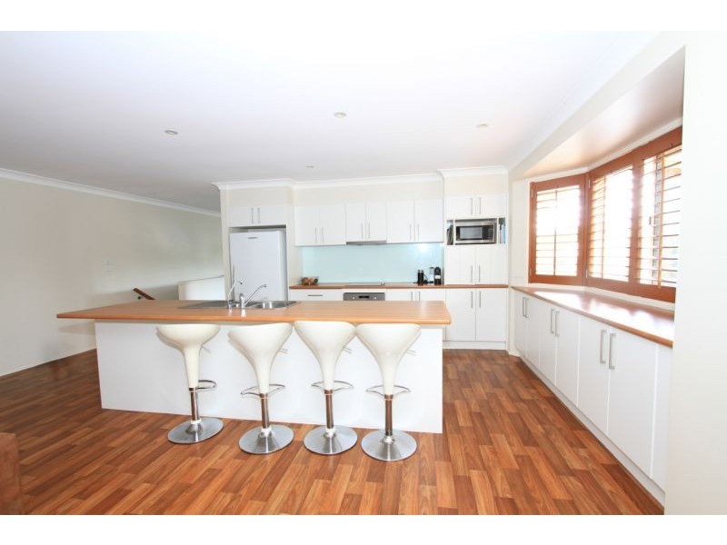 10 Dundee Ct, Robina QLD 4226