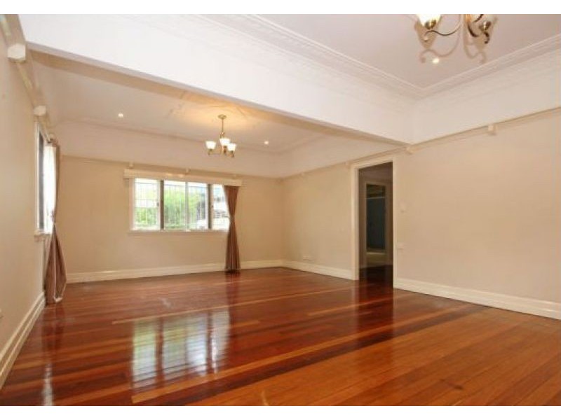 94a Dover Road, Redcliffe QLD 4020