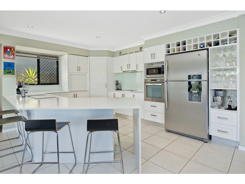 59 Brittany Drive, Oxenford QLD 4210