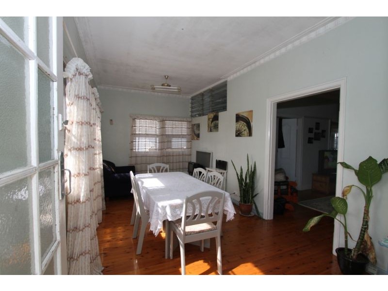 23 Bank Street, Margate QLD 4019