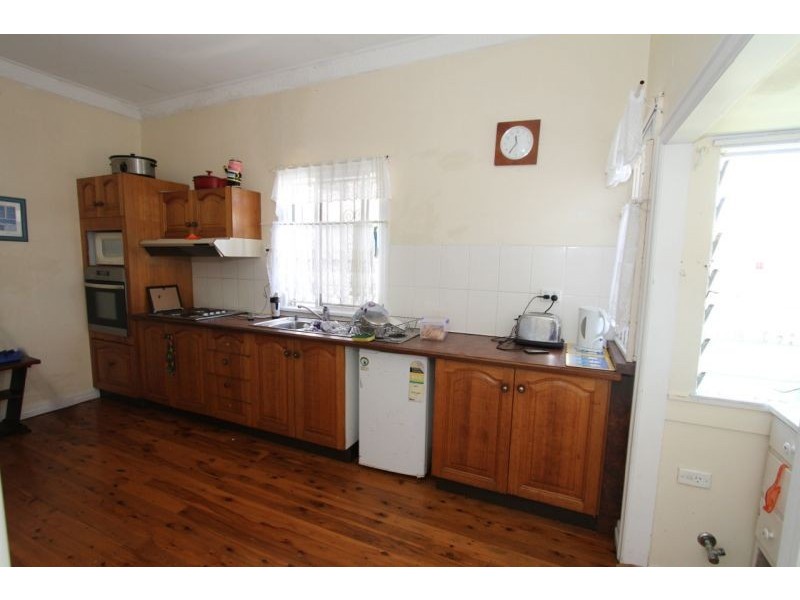 23 Bank Street, Margate QLD 4019