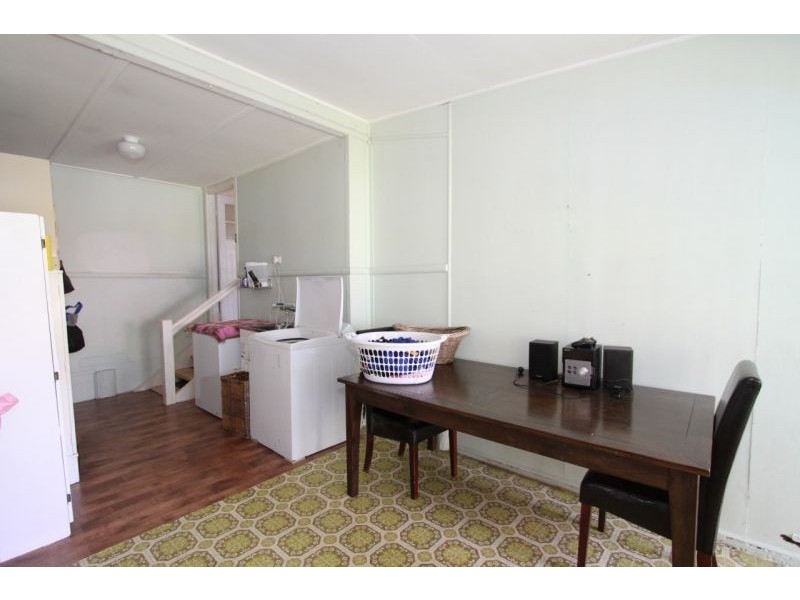 23 Bank Street, Margate QLD 4019
