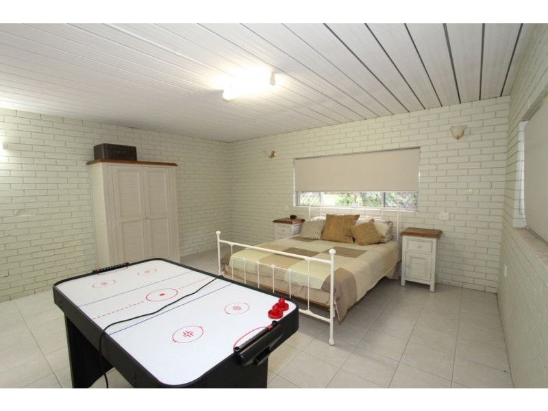 236 Mansfield Rd, Elimbah QLD 4516