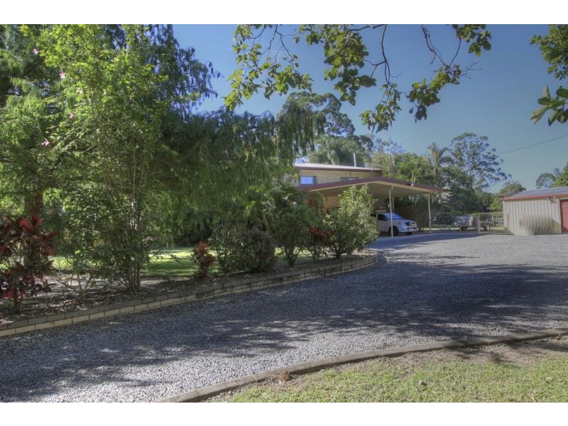 236 Mansfield Rd, Elimbah QLD 4516