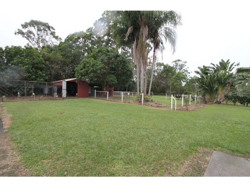 236 Mansfield Rd, Elimbah QLD 4516