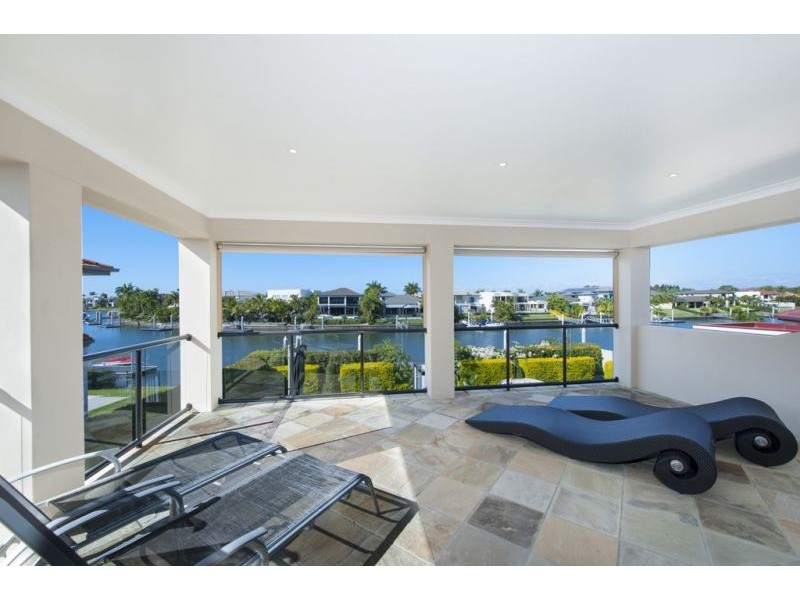 2318 Cressbrook Drive, Hope Island QLD 4212