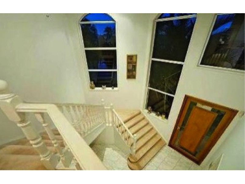 1622 Riverdale Dr, Hope Island QLD 4212