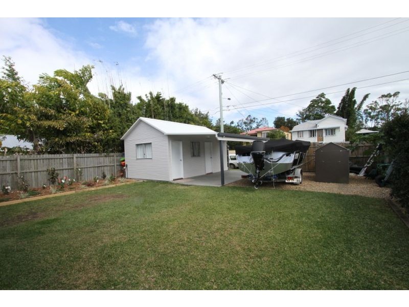 23 Murray St, Sandgate QLD 4017