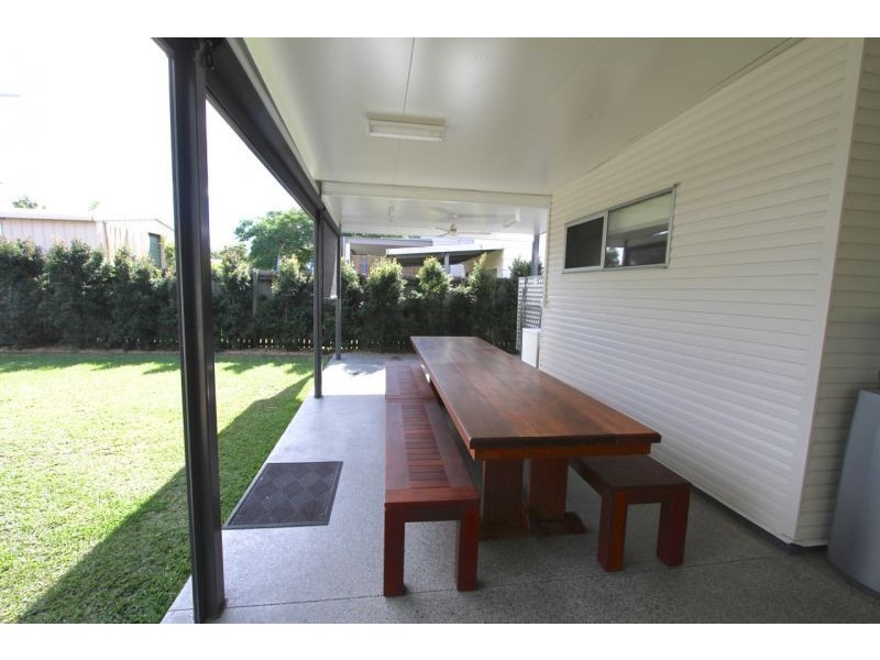 23 Murray St, Sandgate QLD 4017