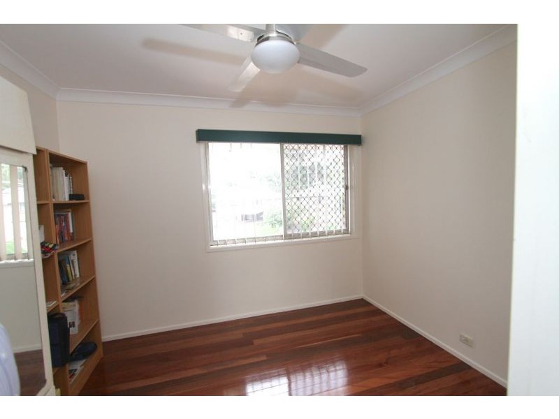 29 Wunulla Street, Mount Gravatt East QLD 4122