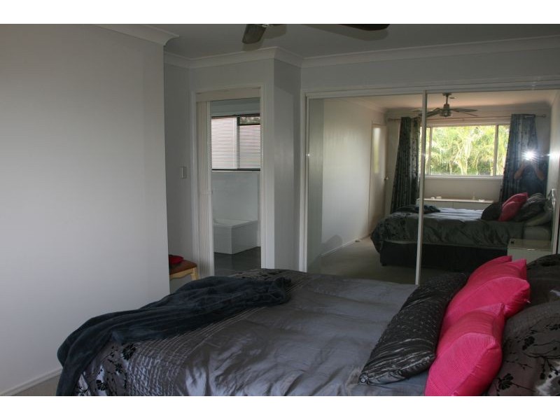 1/44-46 Esplanade, Coomera QLD 4209