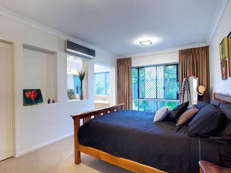42 Southaven Drive, Helensvale QLD 4212