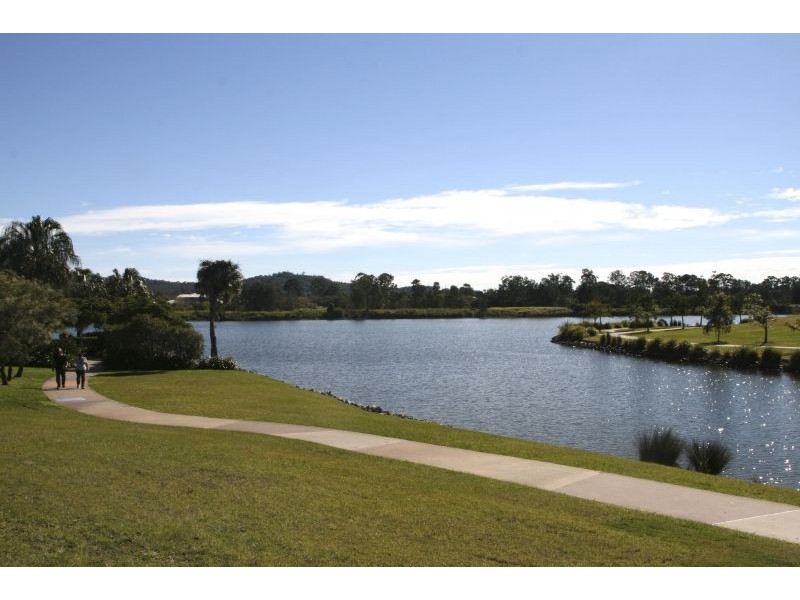36 Temple Island Ct, Oxenford QLD 4210