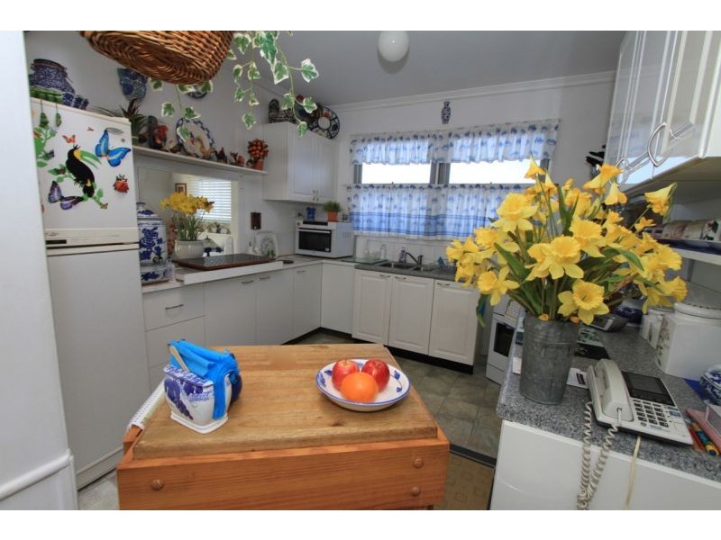 202 Scarborough Road, Scarborough QLD 4020