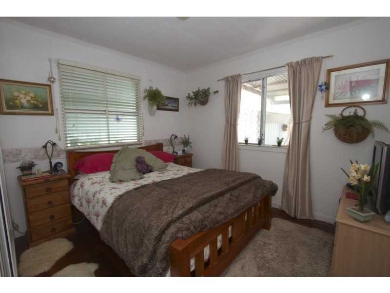 202 Scarborough Road, Scarborough QLD 4020