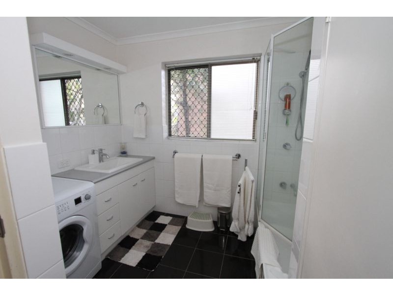 3/21 Vincent Street, Indooroopilly QLD 4068