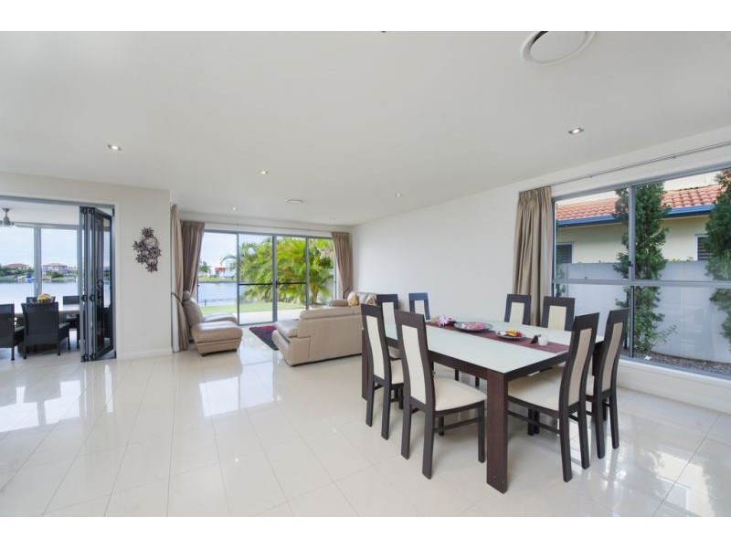 70 The Peninsula, Helensvale QLD 4212