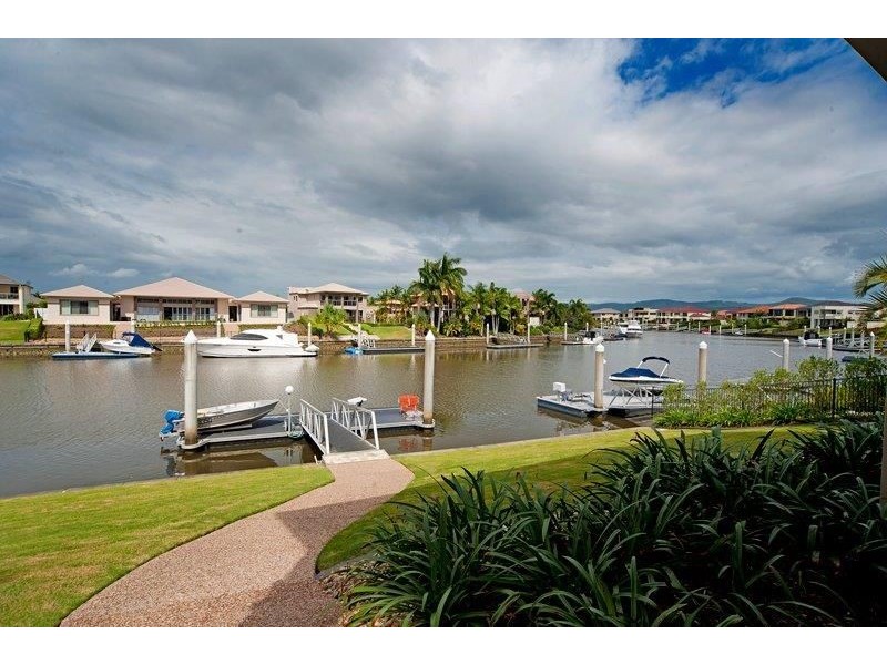 2305 Belmont East, Hope Island QLD 4212
