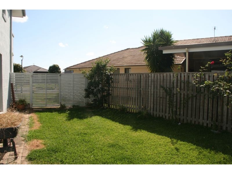 57 Temple Island Ct, Oxenford QLD 4210