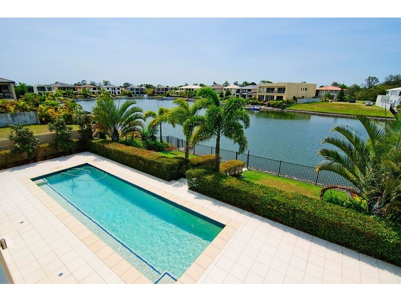 11 Mandolin Ave, Helensvale QLD 4212