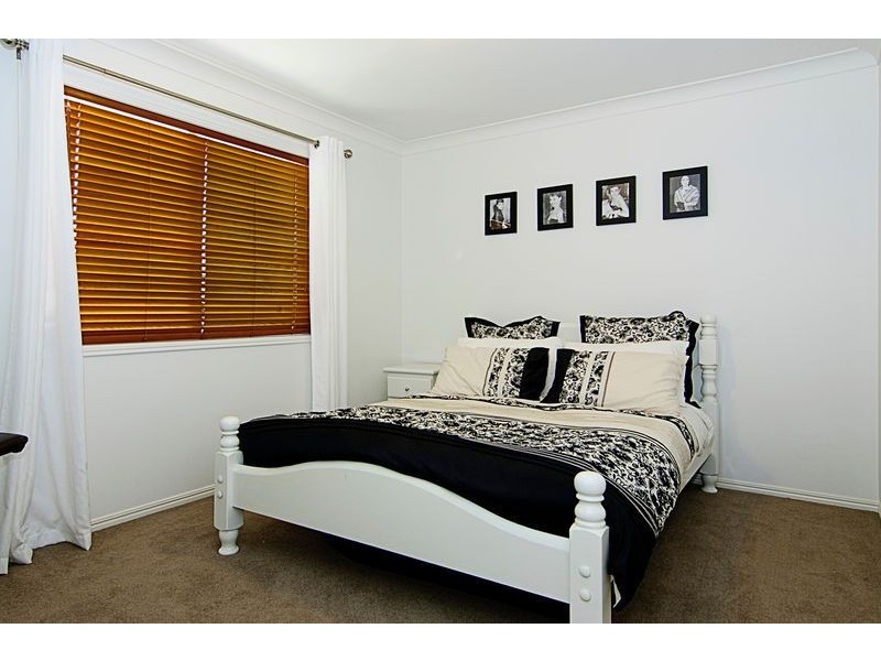 11 Mandolin Ave, Helensvale QLD 4212