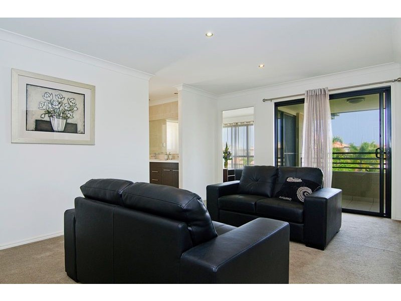 11 Mandolin Ave, Helensvale QLD 4212