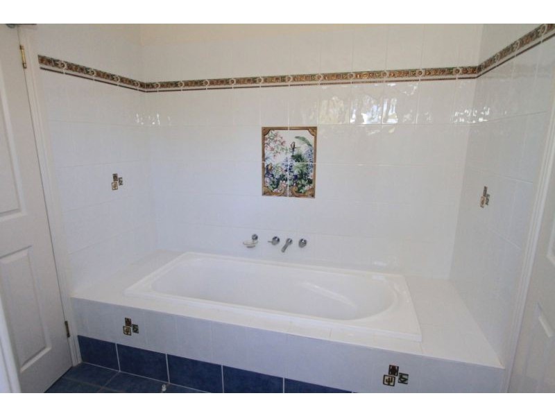 24 Ada Street, Margate QLD 4019