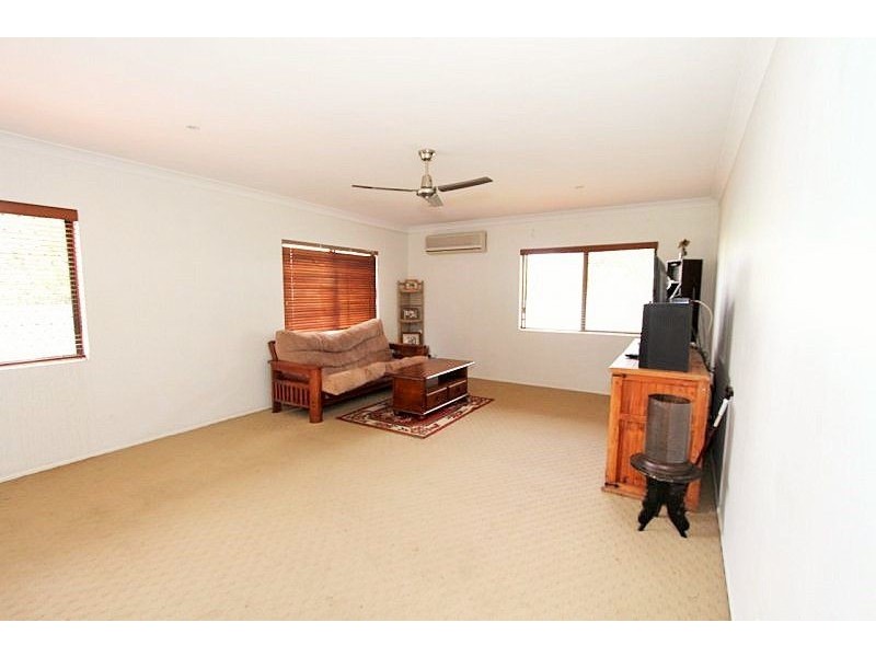 13 Picasso Ct, Rothwell QLD 4022