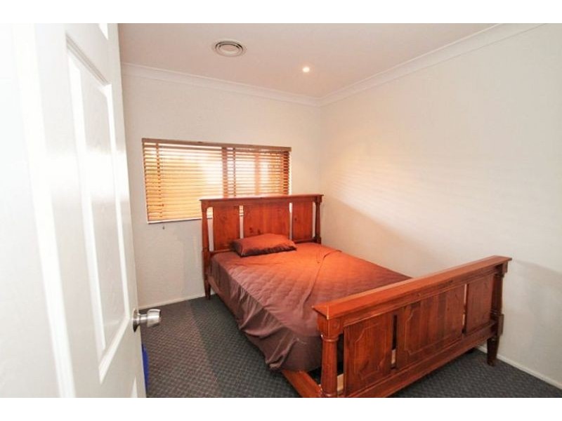 13 Picasso Ct, Rothwell QLD 4022