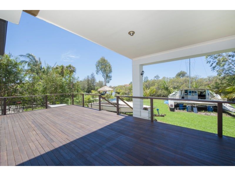 20 River Cove Place, Helensvale QLD 4212