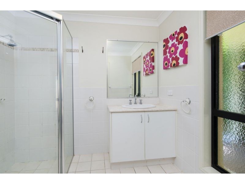 21 Respall Way, Arundel QLD 4214
