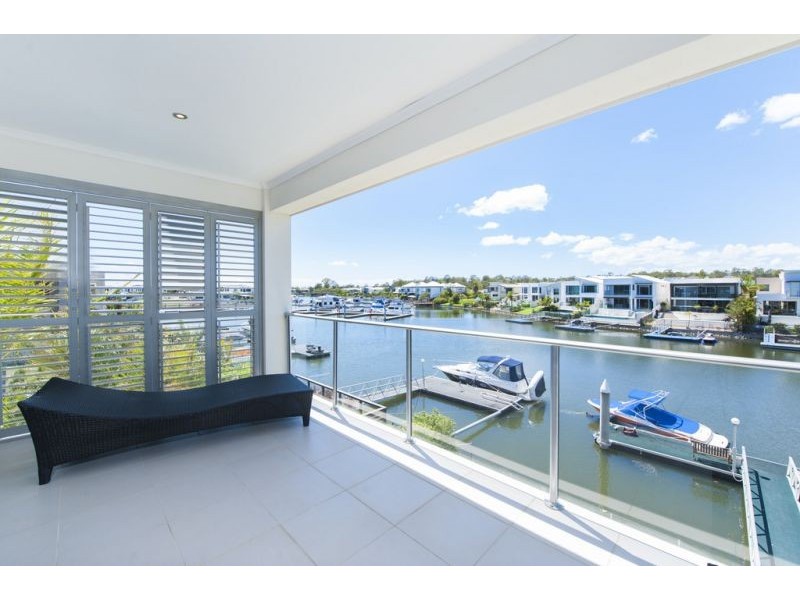 7 Coomera Ct, Helensvale QLD 4212