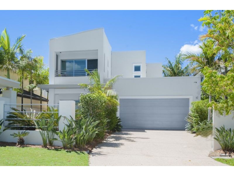 7 Coomera Ct, Helensvale QLD 4212