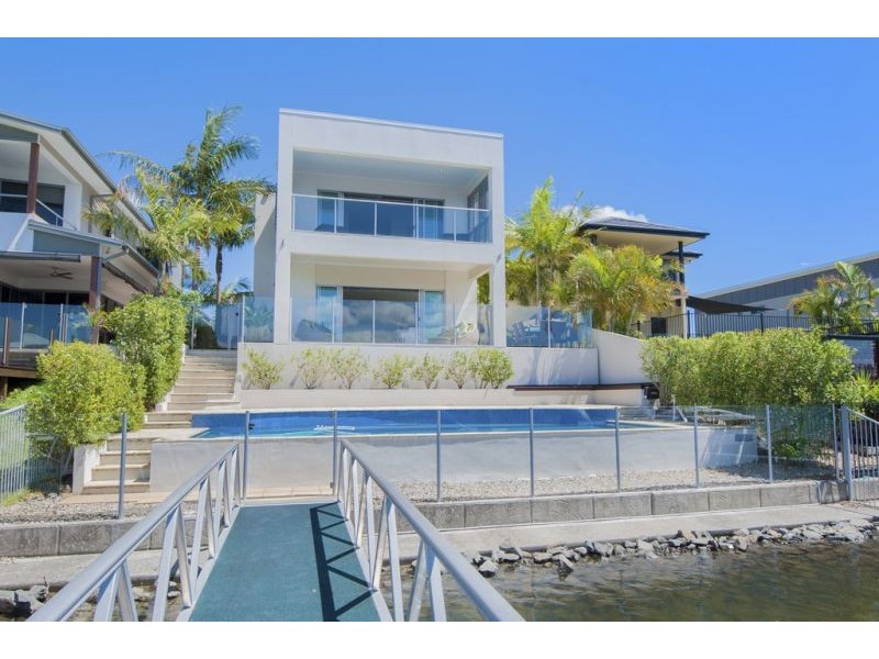 7 Coomera Ct, Helensvale QLD 4212