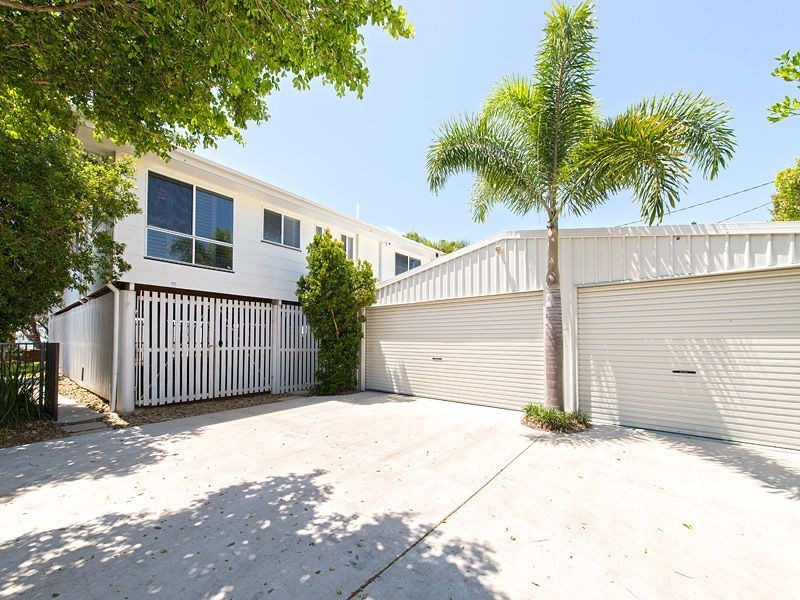 129 Biggs Avenue, Beachmere QLD 4510
