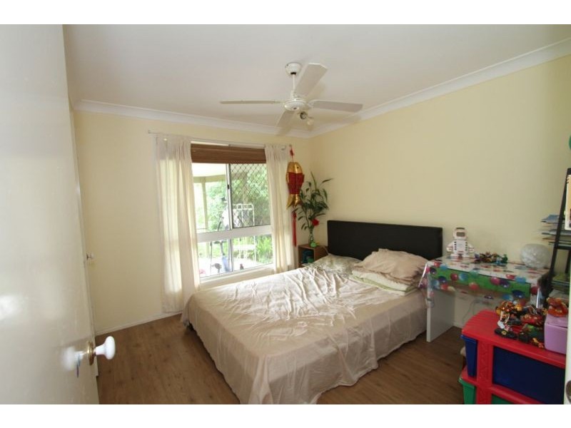 122 Ryhill Rd, Sunnybank Hills QLD 4109